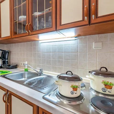 Nur 350 Meter Zum Kieselstrand Appartement