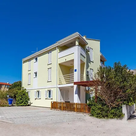 Apartmán Nur 350 Meter Zum Kieselstrand Baška