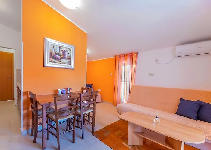 Nur 350 Meter Zum Kieselstrand Apartament Baška
