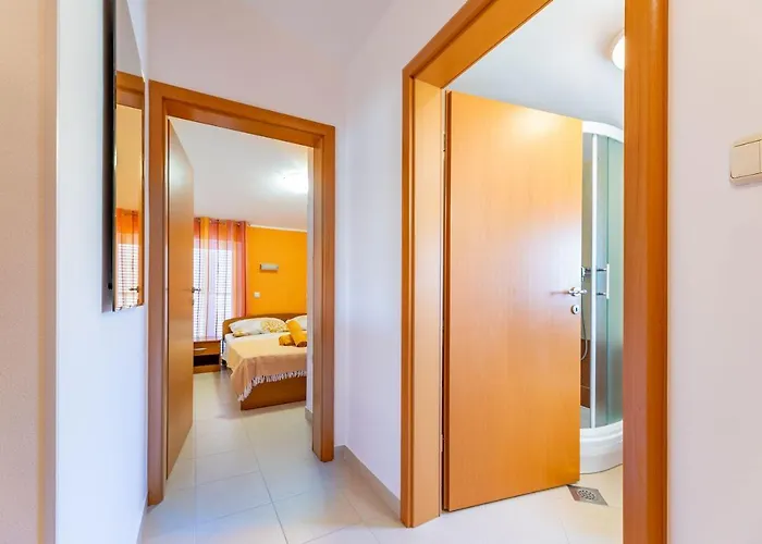 Nur 350 Meter Zum Kieselstrand *